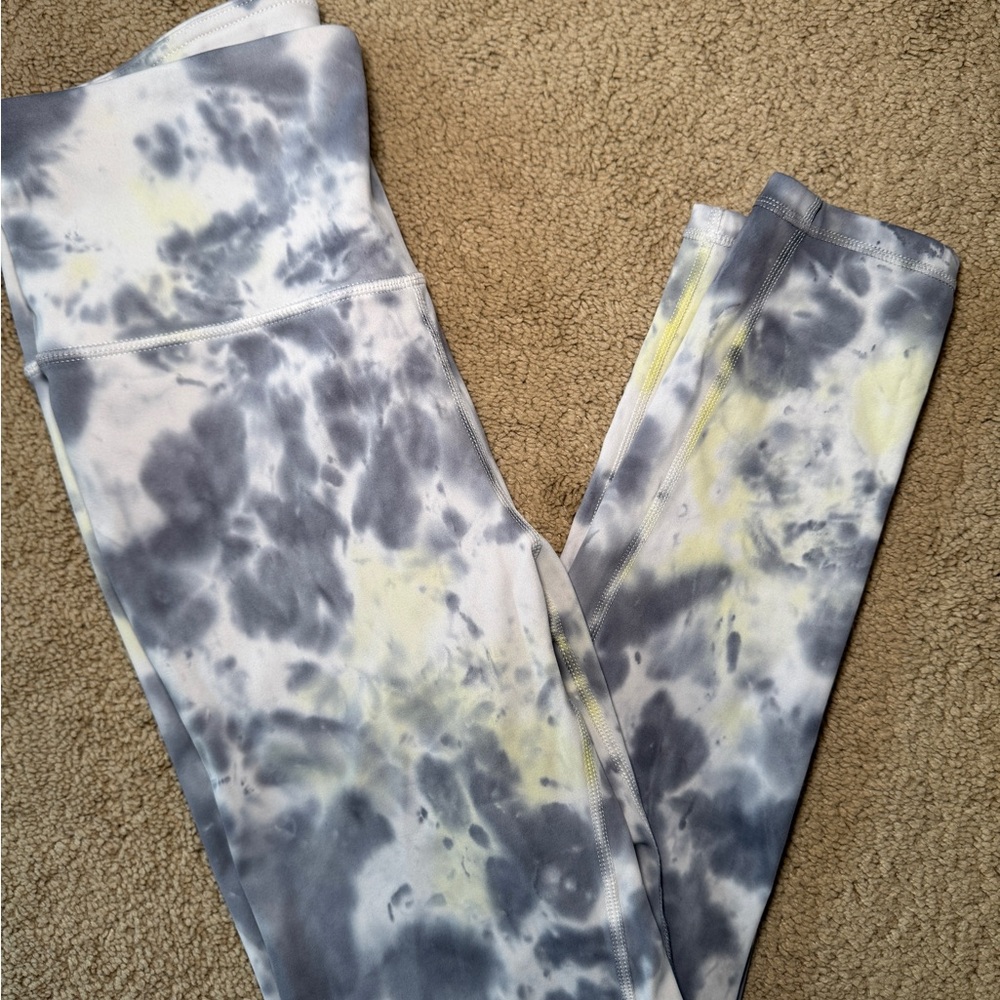 Mono B Gray and Yellow Tie-Dye Leggings Size M